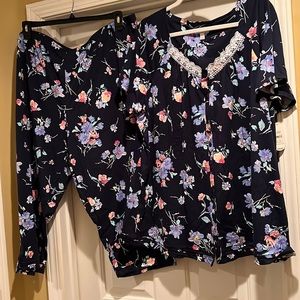 Secret treasures Navy floral pajama set 3X NWT
